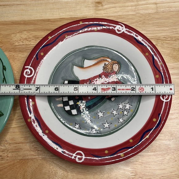 Set of 2 CHRISTMAS THEME Holiday Plates ANGEL And SANTA - Picture 11 of 12